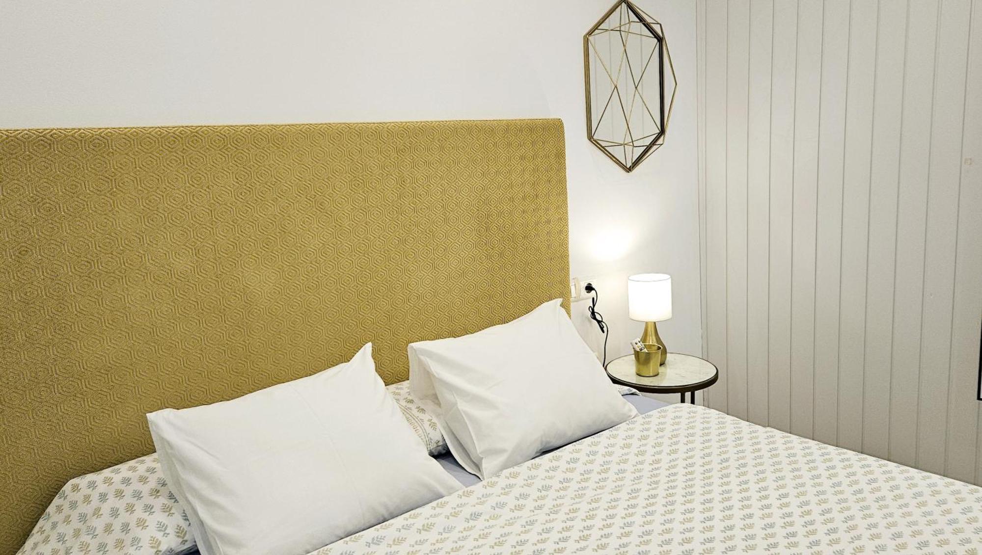 Stay Home & Away In The Heart Of Historical Town Of Málaga Exterior foto